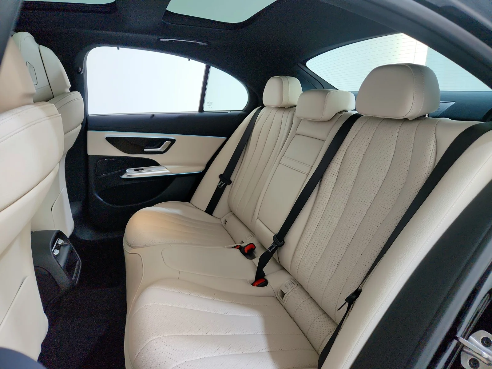 Certified Used 2026 Black Mercedes-Benz E 350 image 18