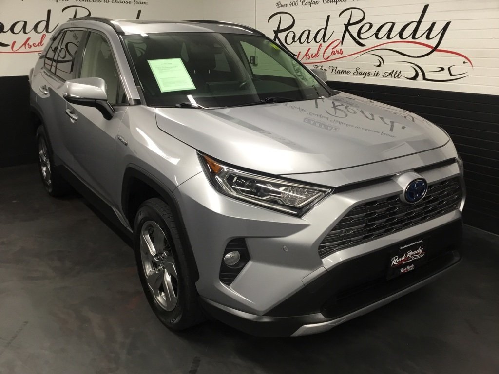 2020 Toyota RAV4 Hybrid Limited photo 2