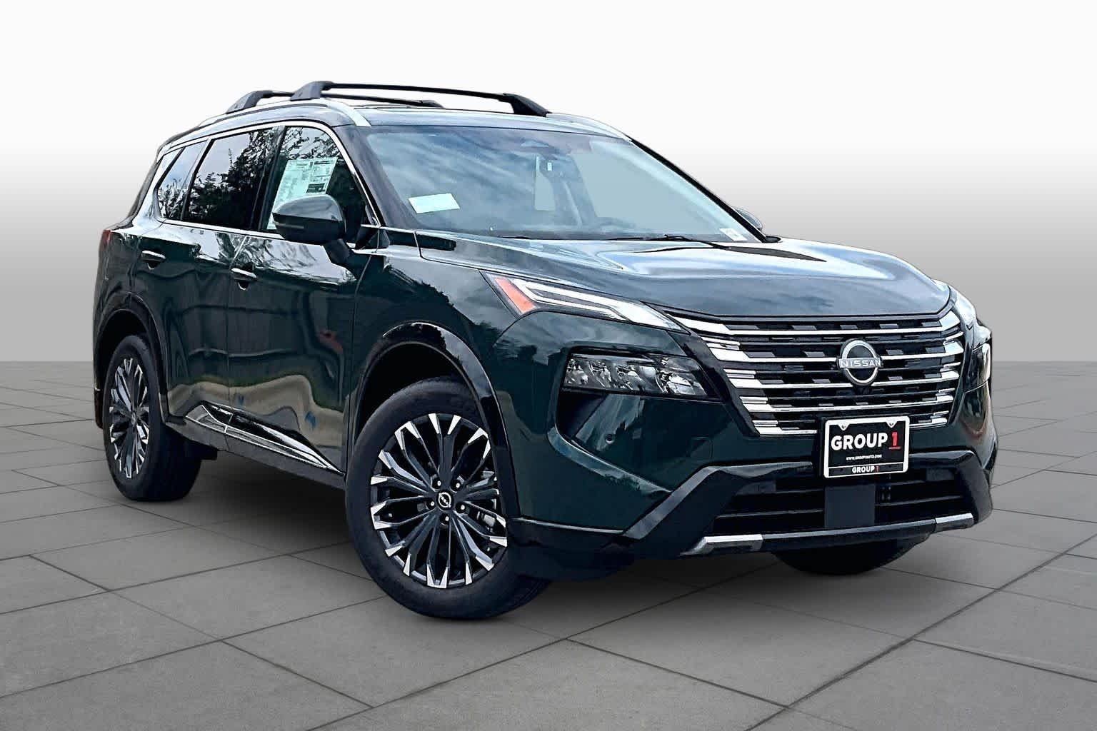 2026 Nissan Rogue Platinum - Photo 2
