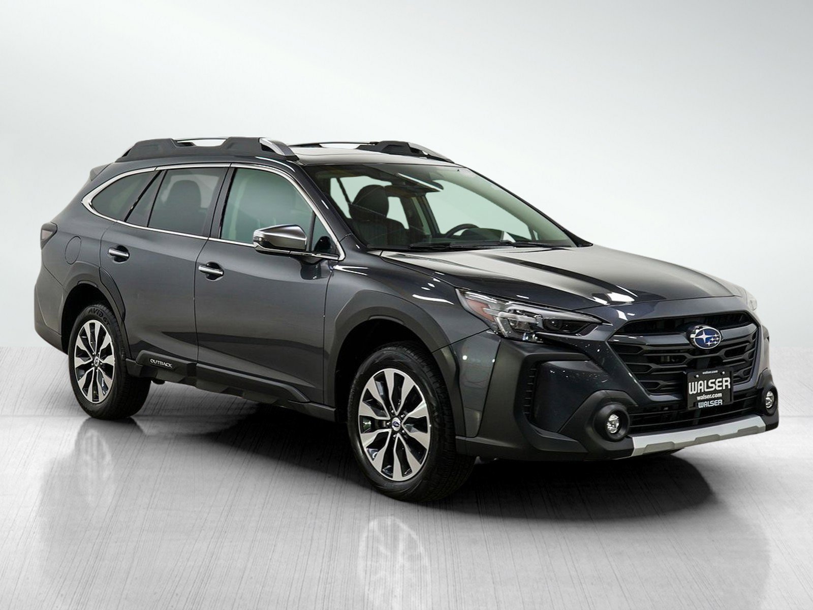 Used 2025 Magnetite Gray Metallic Subaru Touring Xt image 8