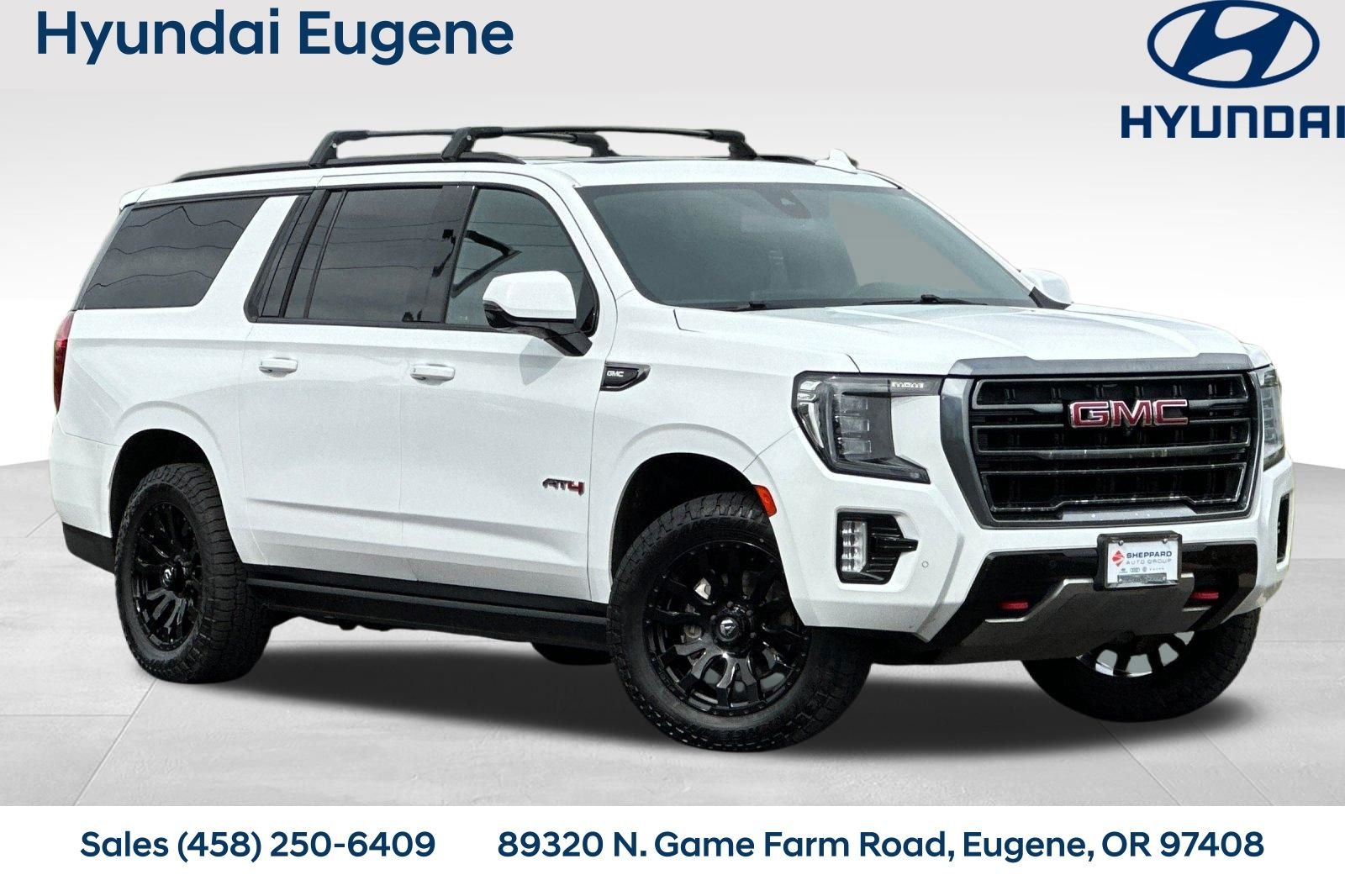 2022 GMC Yukon 4WD AT4's photo