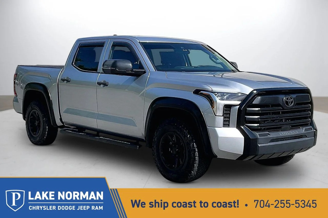 2023 Toyota Tundra SR 3.4L 4WD CrewMax 5.5' Bed's photo