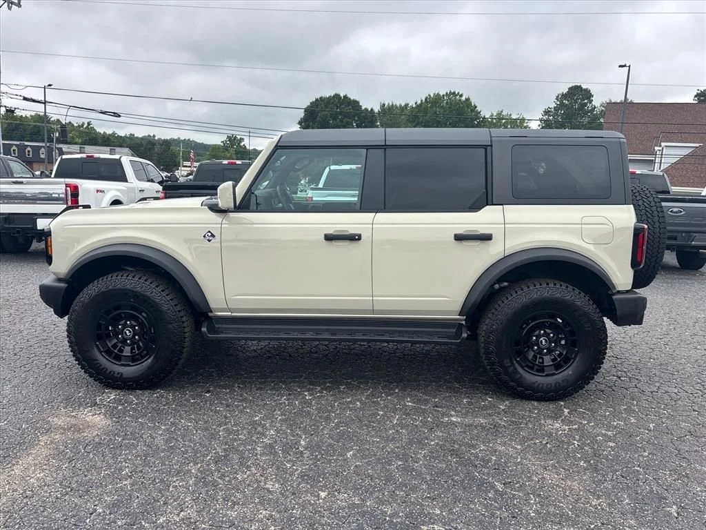 New 2026 Desert Sand Ford Outer Banks® image 4