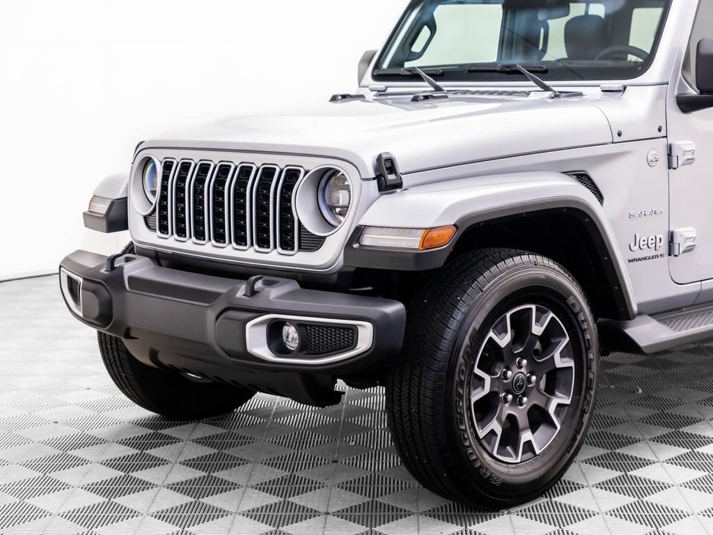 2024 Jeep Wrangler 4-Door Sahara - Photo 36