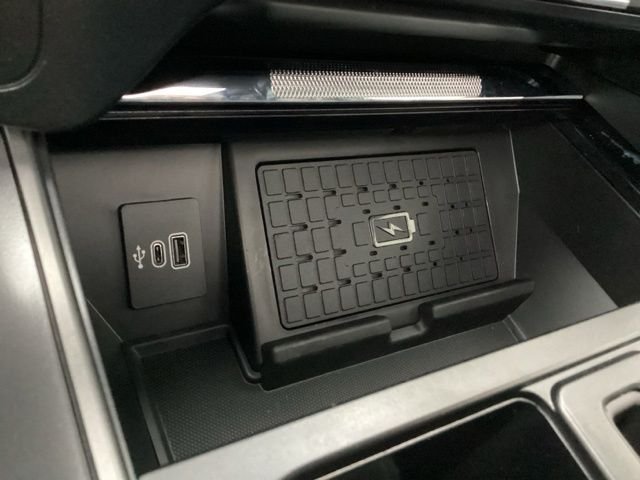 New 2026 Agate Black Metallic Ford Lariat® image 35