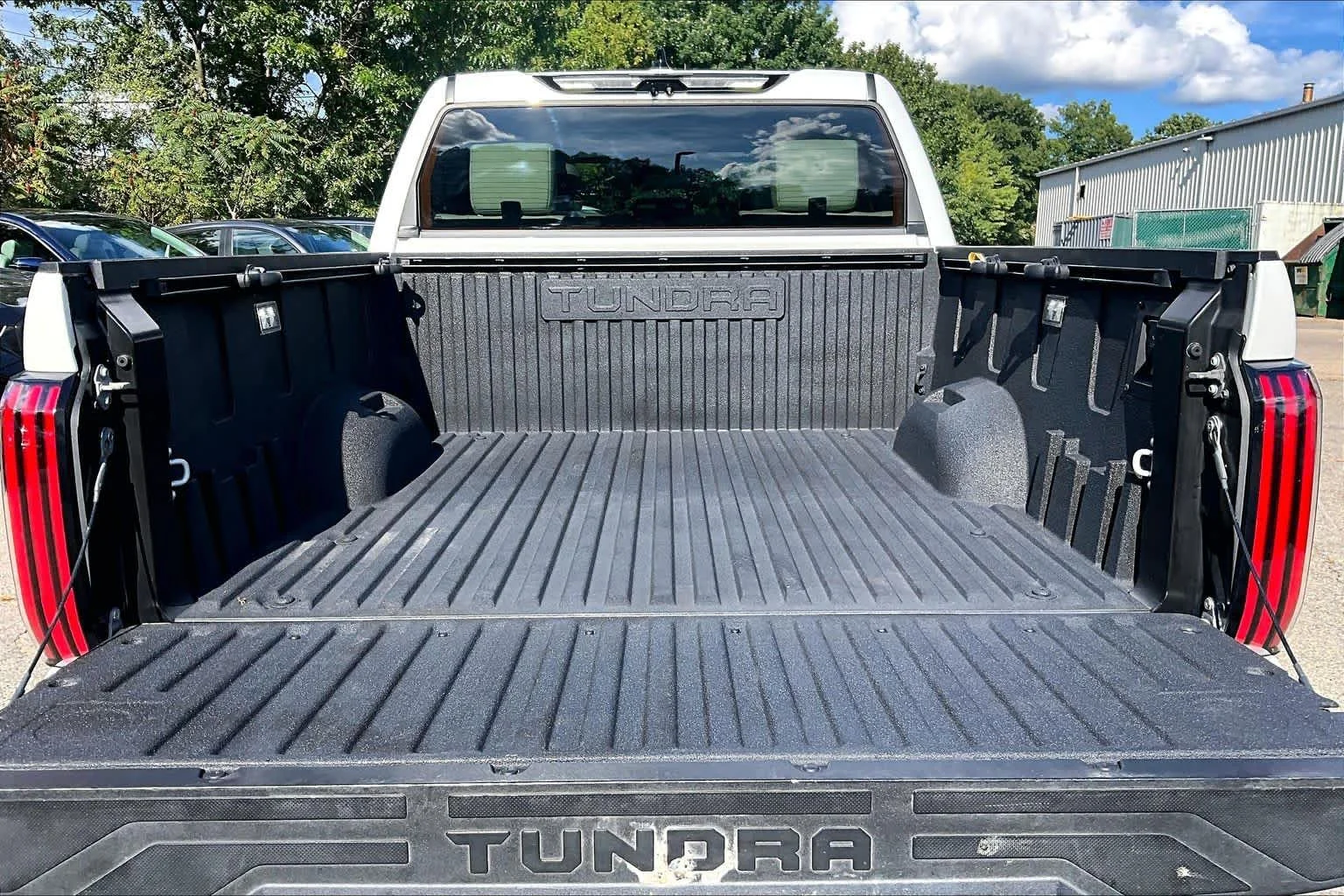 Certified Used 2023 Wind Chill Pearl Toyota Capstone Hybrid image 31