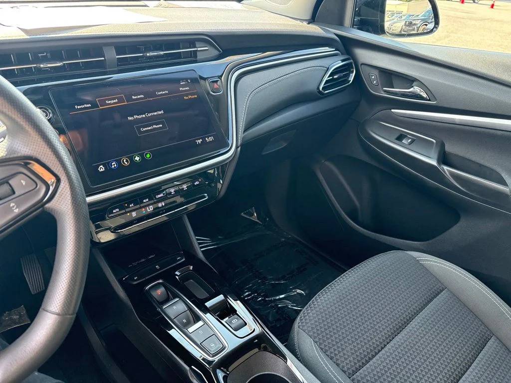 Used 2023 Black Metallic Chevrolet LT image 18