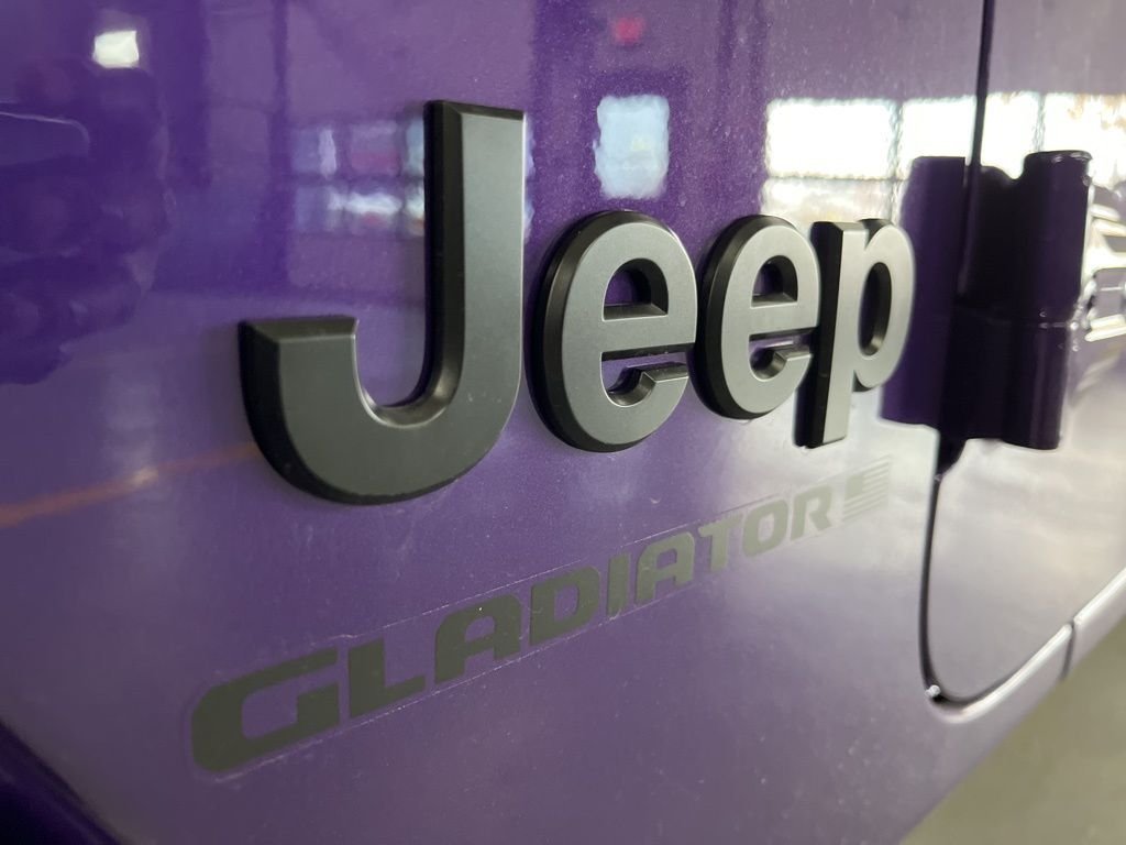 New 2026 Reign Jeep Sport S image 13