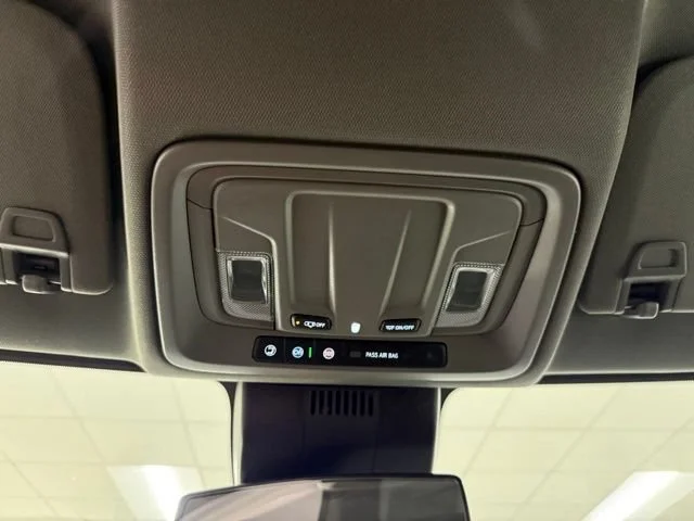 New 2026 Summit White GMC SLE image 19