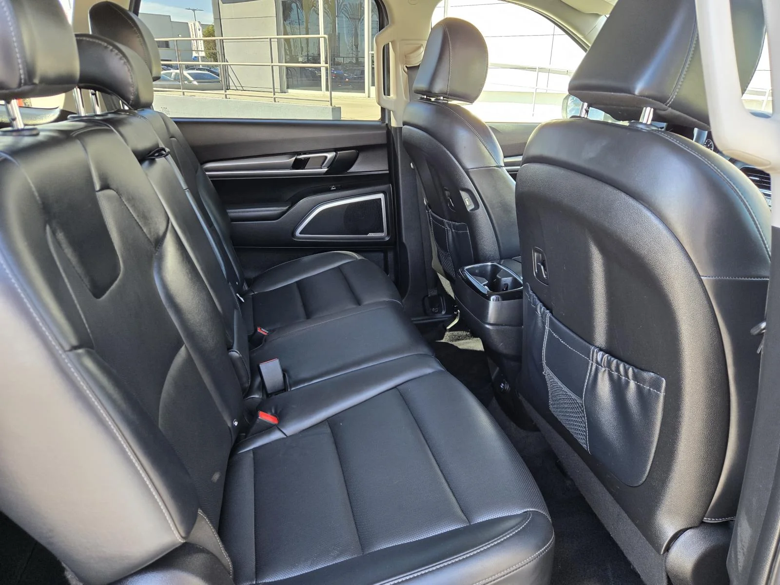 Used 2022 Everlasting Silver Kia LX AWD image 30