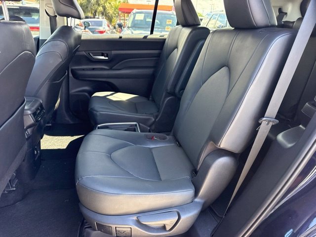 Used 2025 Blue Toyota XLE image 11