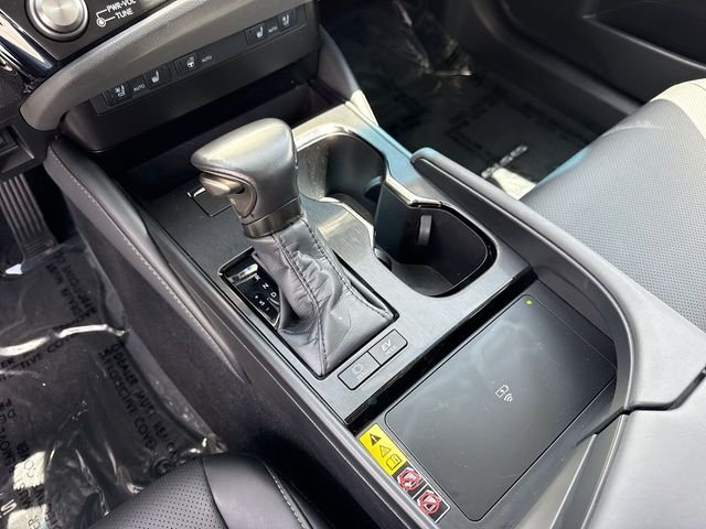 Certified Used 2025 CAVIAR Lexus 300h image 21