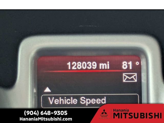 Used 2016 White Dodge SE image 29