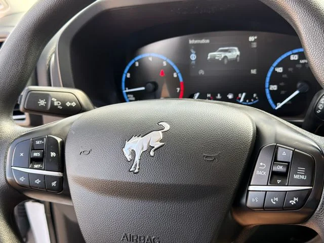 Used 2022 White Ford Big Bend image 28