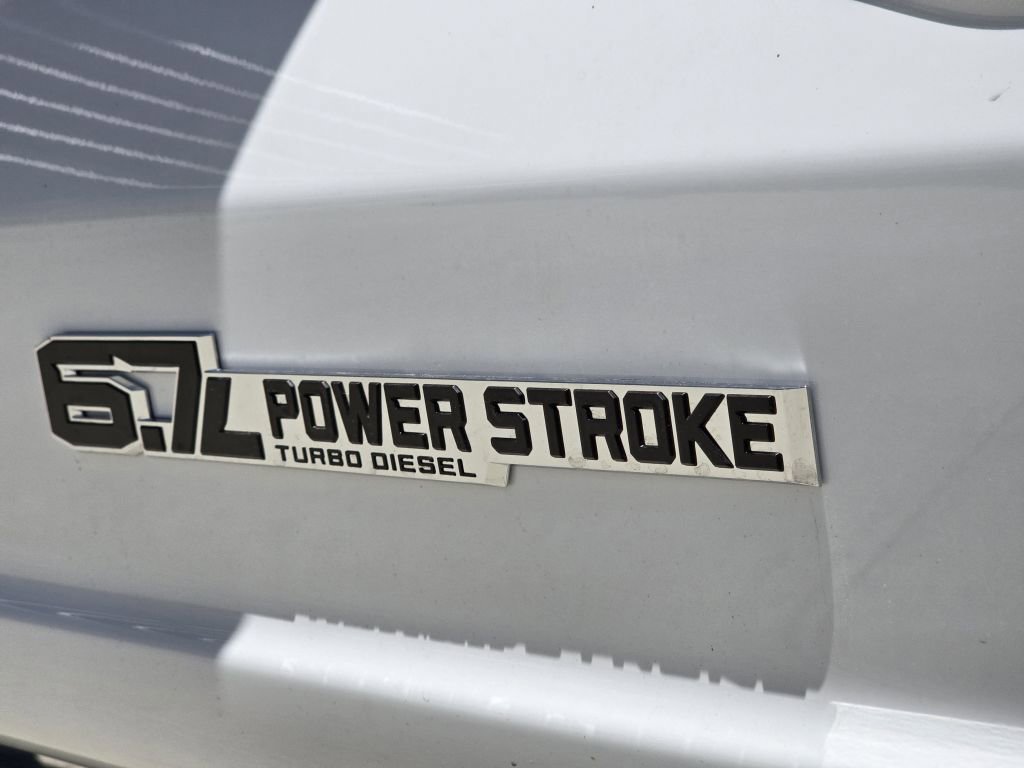 New 2026 Oxford White Ford XL image 29