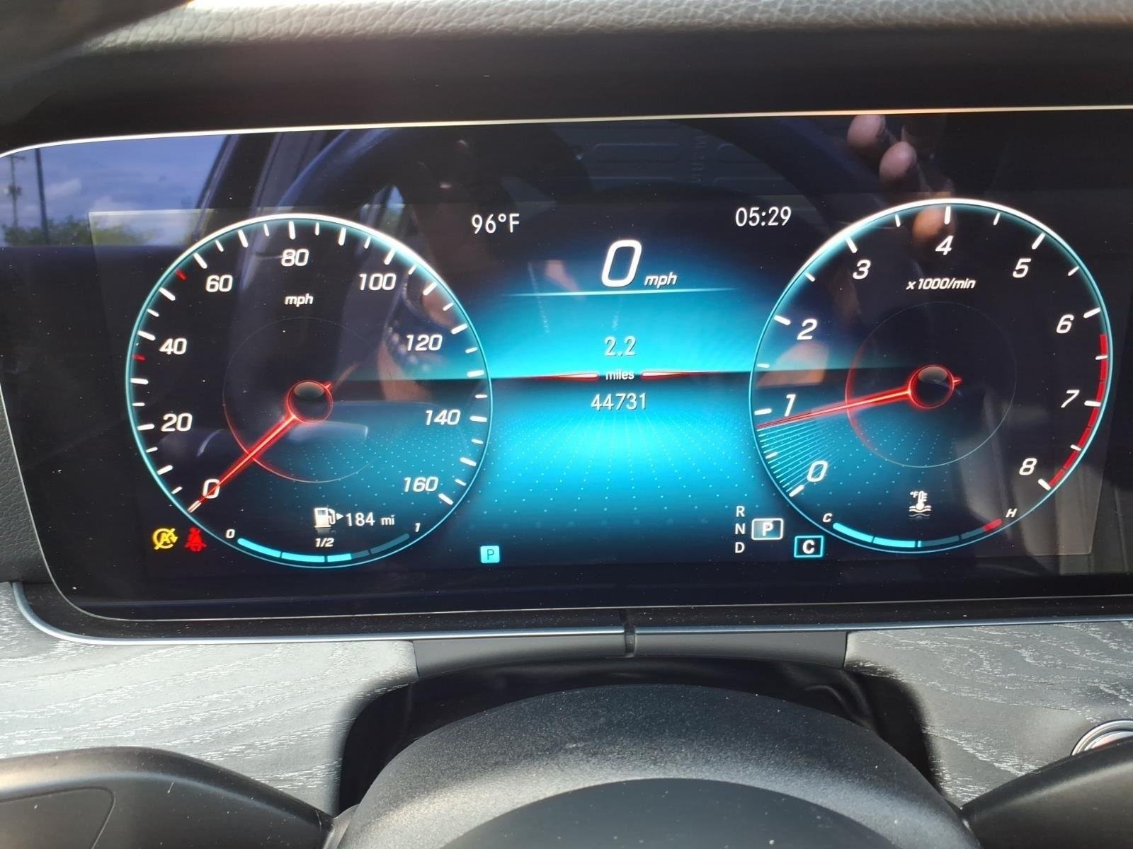 Used 2021  MERCEDES BENZ  image 24