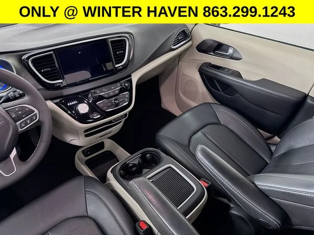 Certified Used 2024 Silver Chrysler Touring L image 21