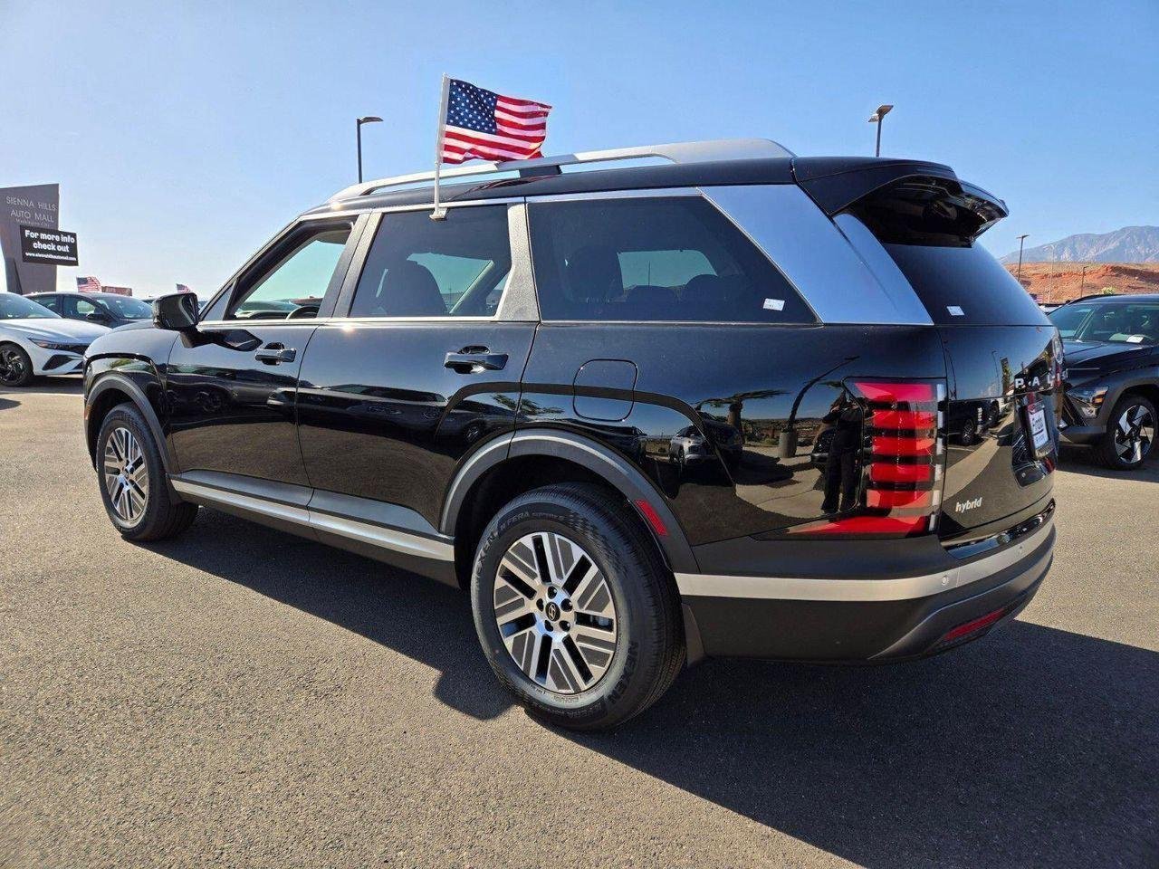 New 2026 Black Hyundai SEL image 4