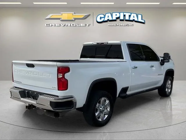 Used 2022 Summit White Chevrolet LTZ image 5