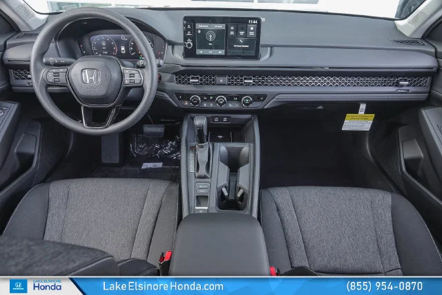 New 2026 Urban Gray Pearl Honda SE image 16