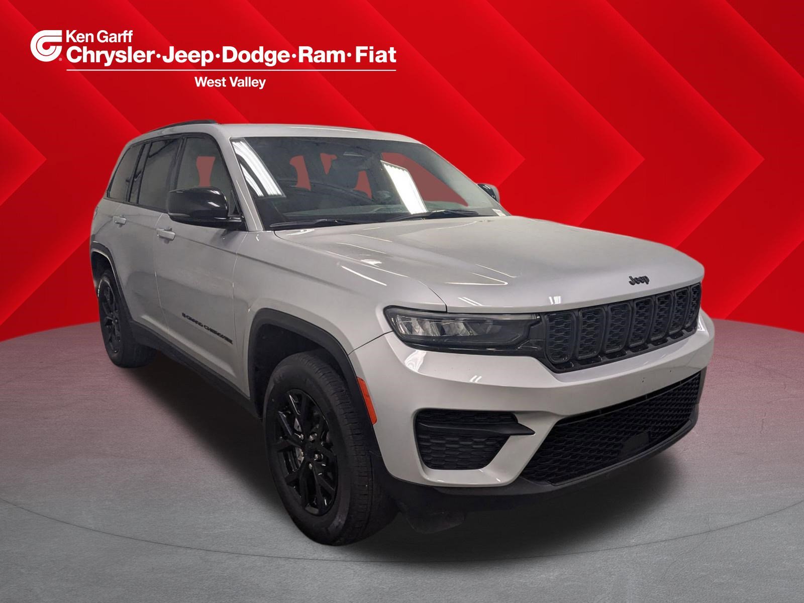 2024 Jeep Grand Cherokee Altitude 4x4's photo