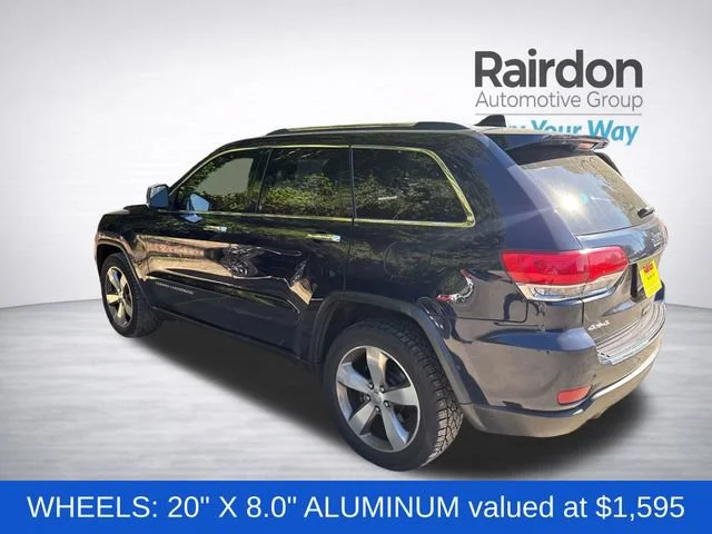 Used 2014 True Blue Pearlcoat Jeep Limited image 4