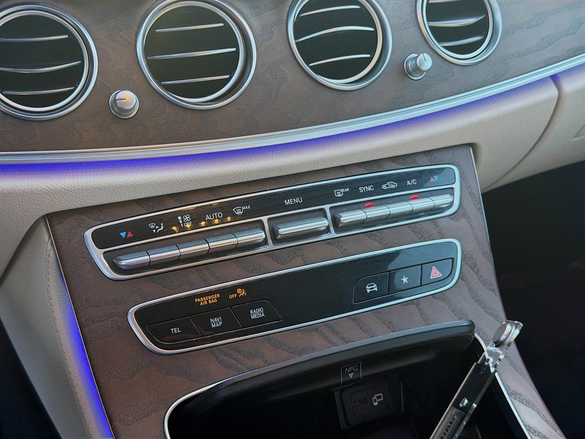 2023 Mercedes-Benz E-Class E450 - Photo 13