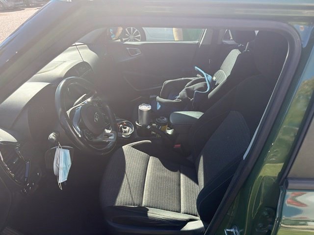 Used 2020 Green Kia EX image 10