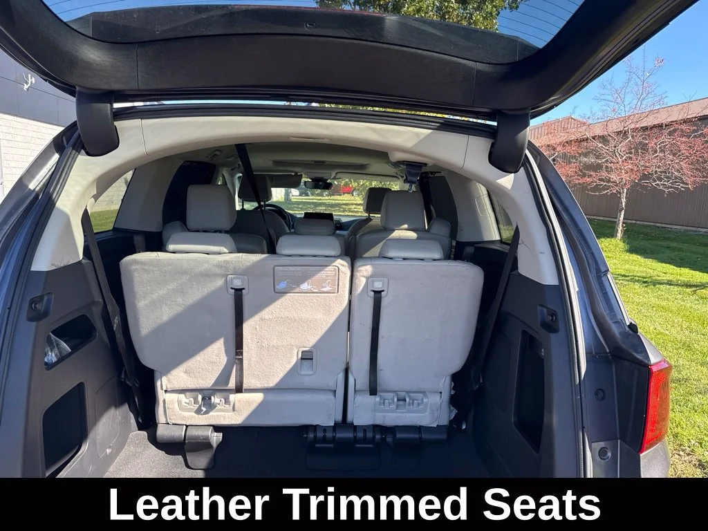 Used 2025 Silver Honda EX-L image 11