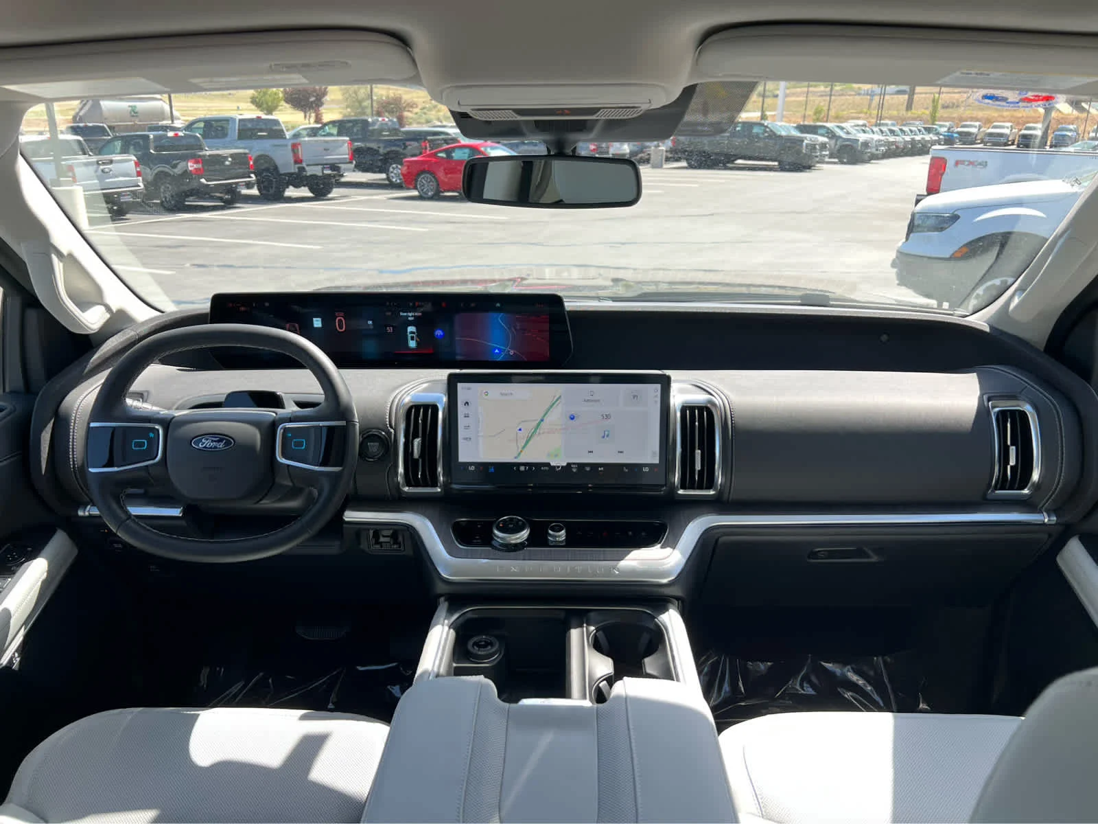 New 2026 Agate Black Metallic Ford MAX Platinum® image 25