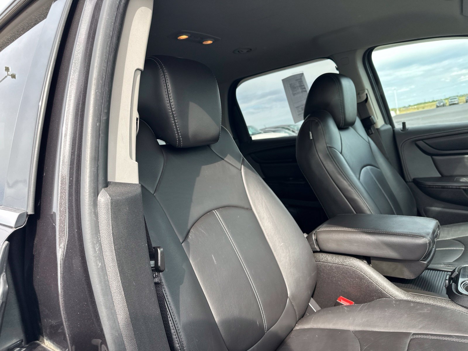 Used 2017 Silver GMC Limited image 39