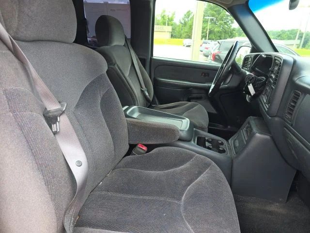 Used 2001 Black GMC SLE image 12