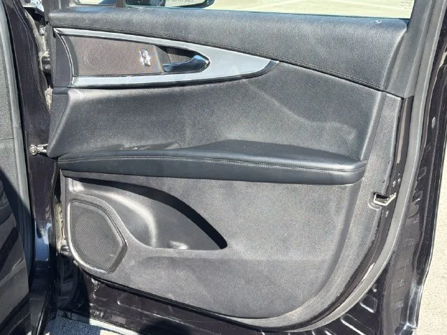 Used 2020 Black Lincoln Standard image 23