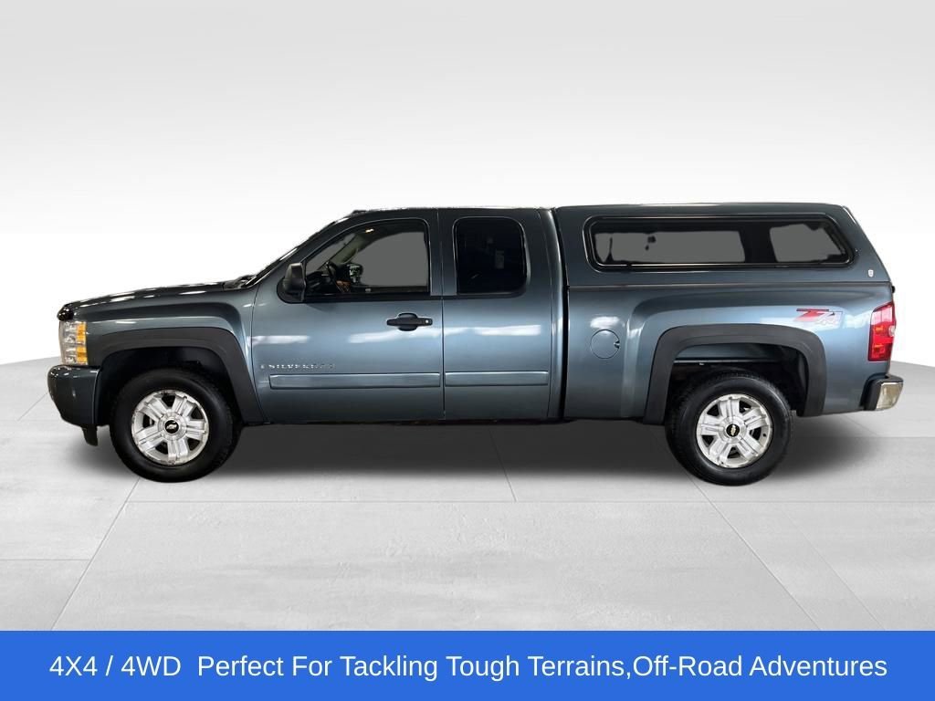Used 2007 Chevrolet Silverado 1500 1LT with VIN 2GCEK19J271684159 for sale in Northfield, Minnesota