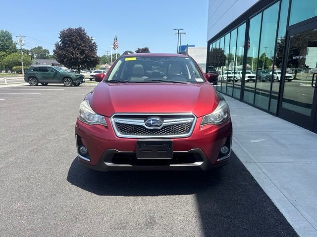 Used 2016 Red Subaru 2.0i Limited image 7