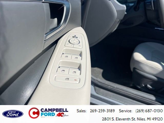Used 2025 Blue Hyundai SEL image 16