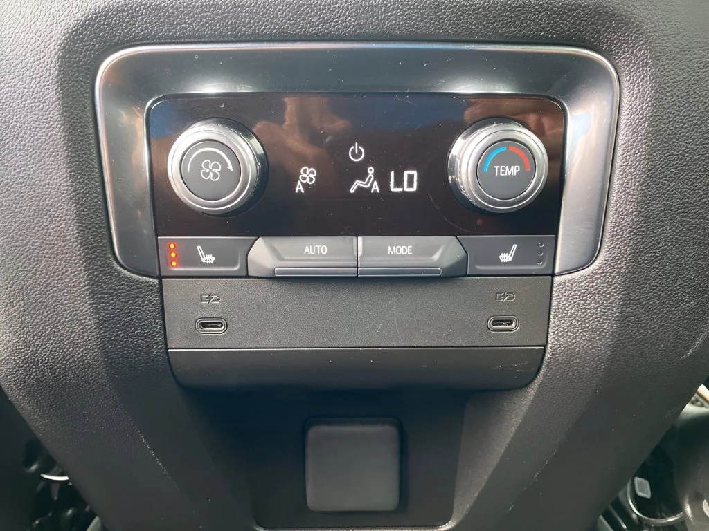 Used 2025 Onyx Black GMC AT4 image 15