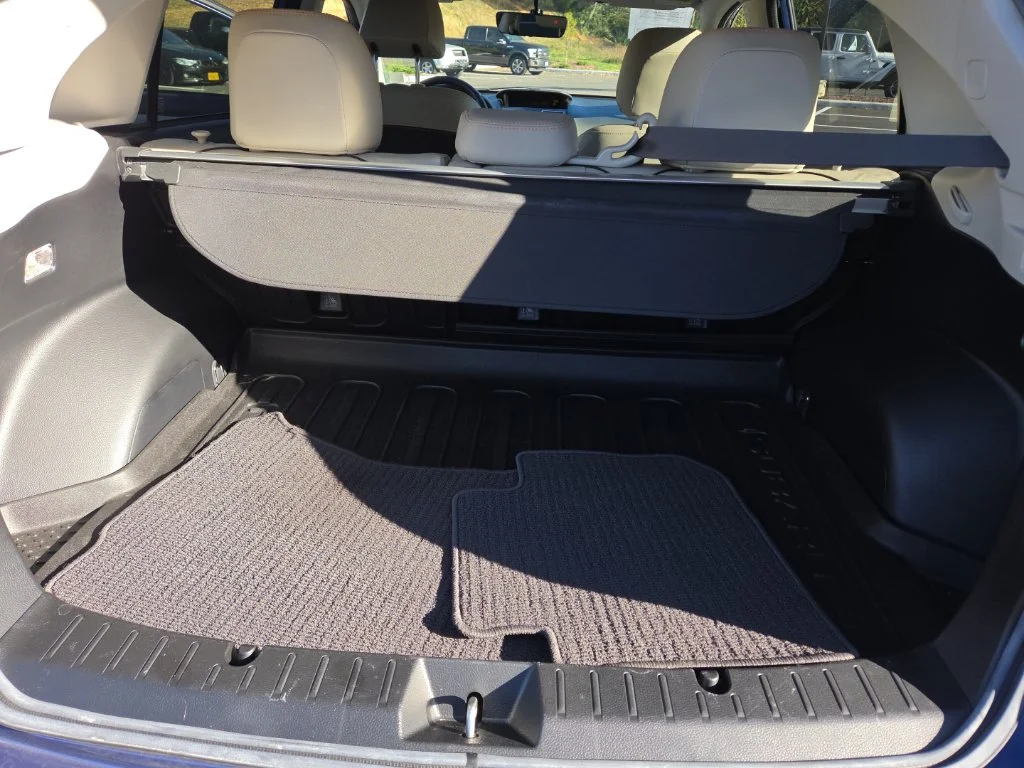 Used 2017 Blue Subaru 2.0i Limited image 21