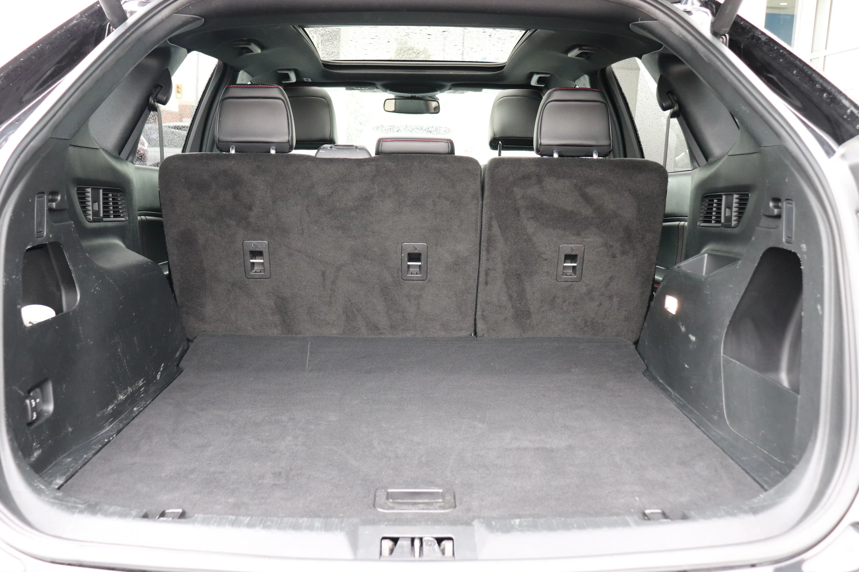 Used 2023 Black Ford SEL image 6