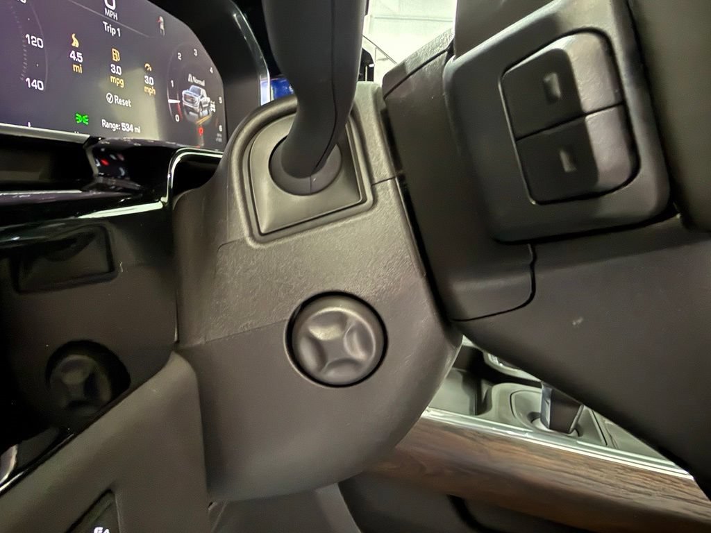 New 2026 Onyx Black GMC SLT image 8