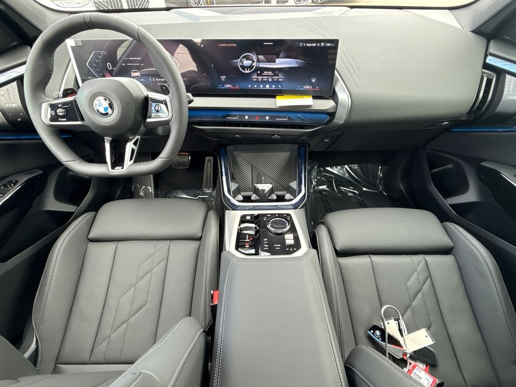 New 2026 Alpine White BMW 30 xDrive image 19