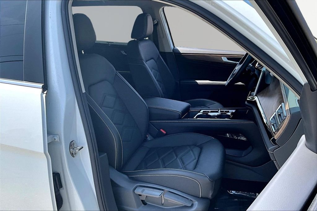 2026 Volkswagen Atlas SE w/Tech - Photo 29