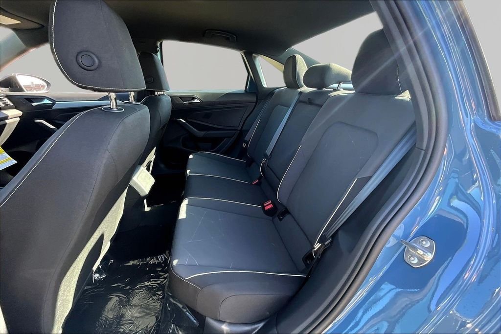 New 2026 Blue Volkswagen 1.5T Sport image 21