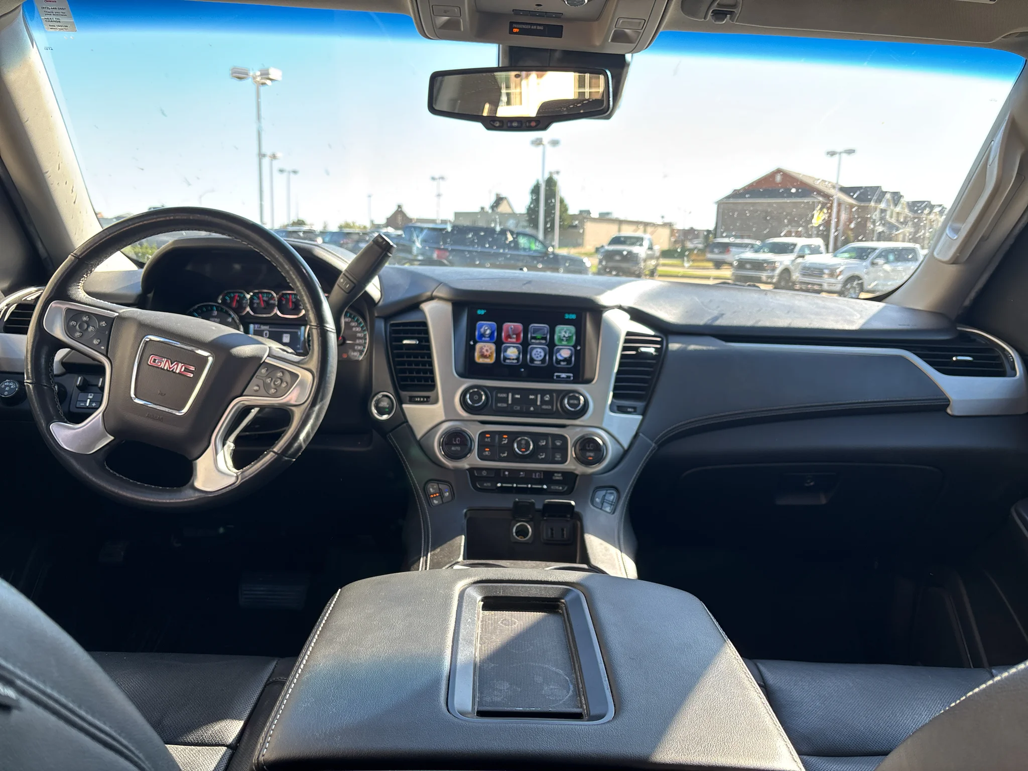 Used 2020 Satin Steel Metallic GMC SLT image 2
