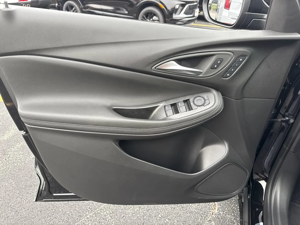 2026 Buick Encore GX Avenir - Photo 13