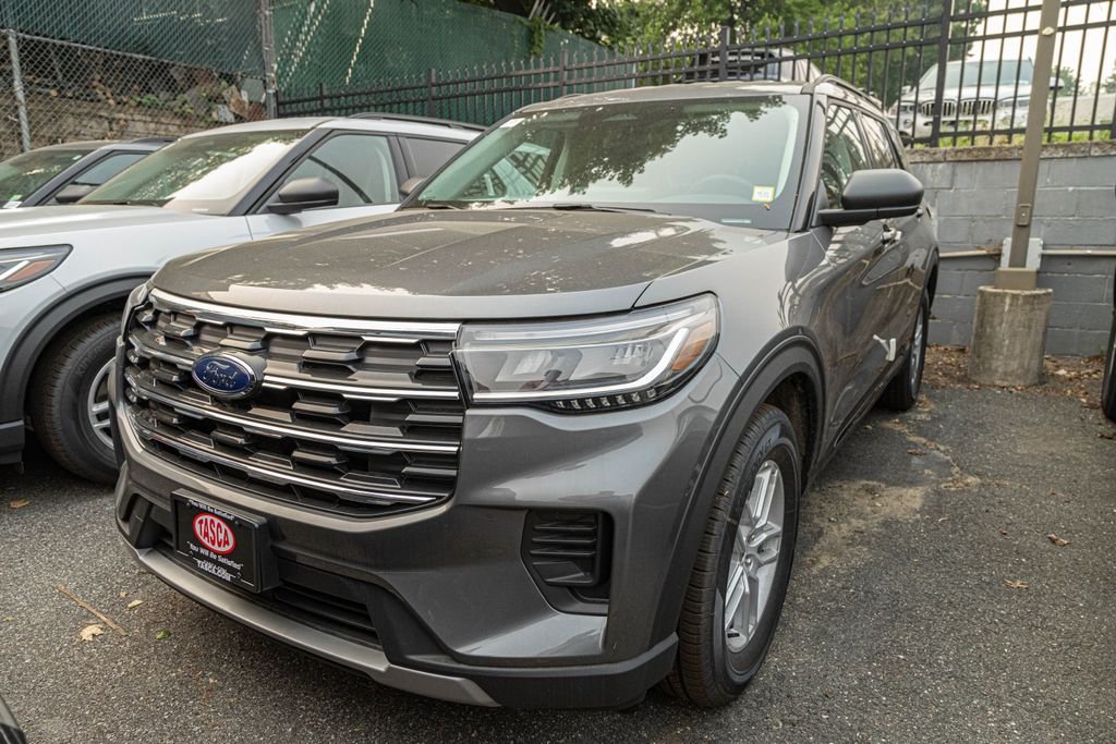 New 2026 Carbonized Gray Metallic Ford Active image 1