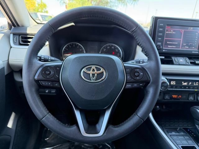 2021 Toyota RAV4 XLE Premium - Photo 17