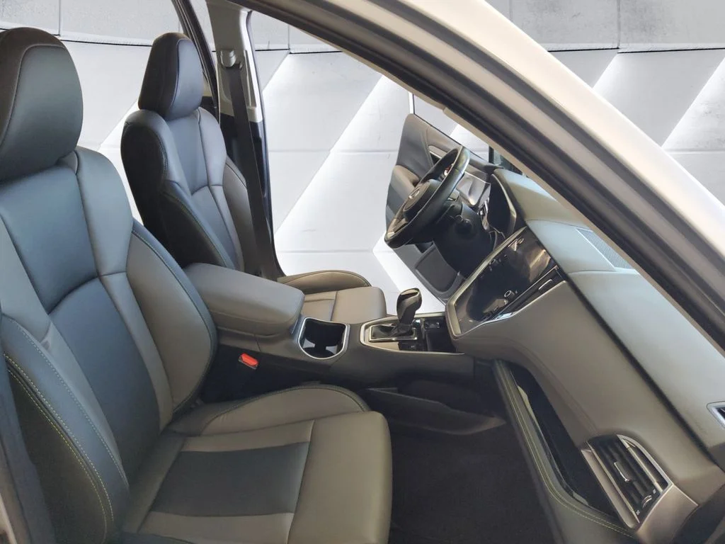 Used 2021 Silver Subaru Onyx Edition XT image 13
