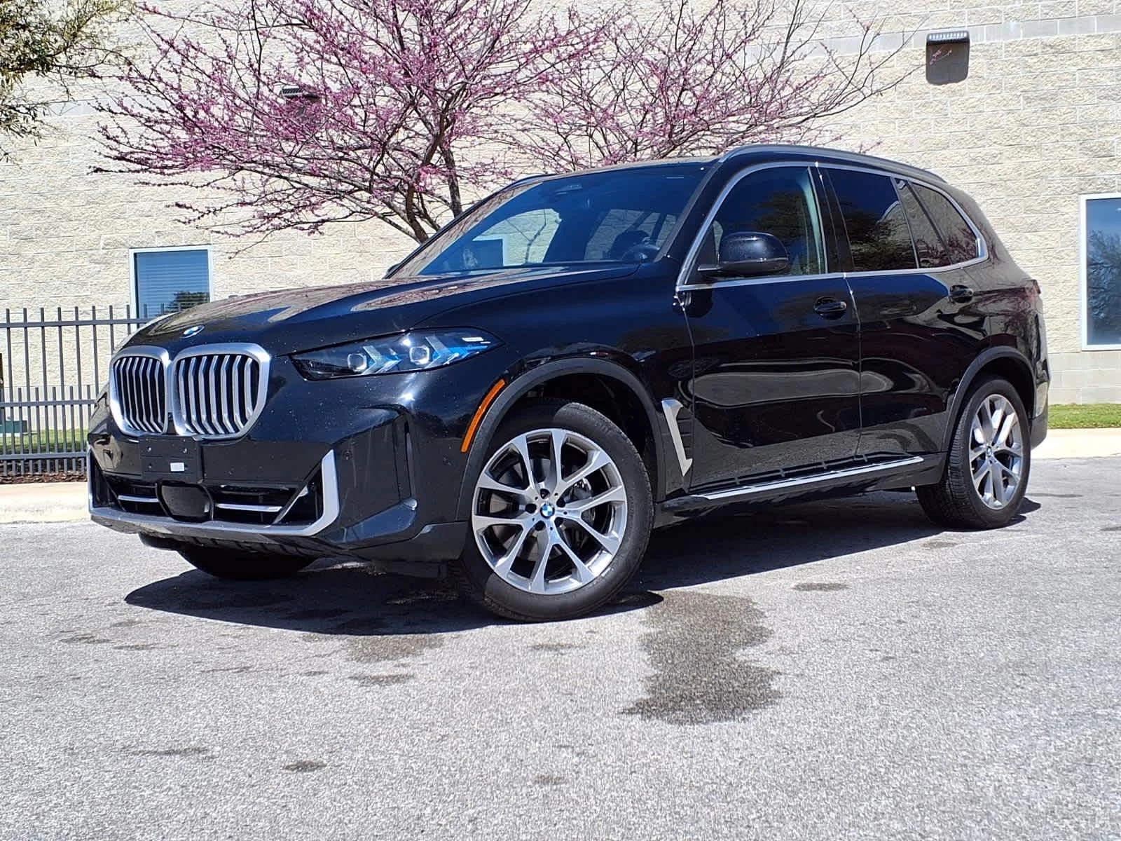 2026 BMW X5 sDrive40i's photo