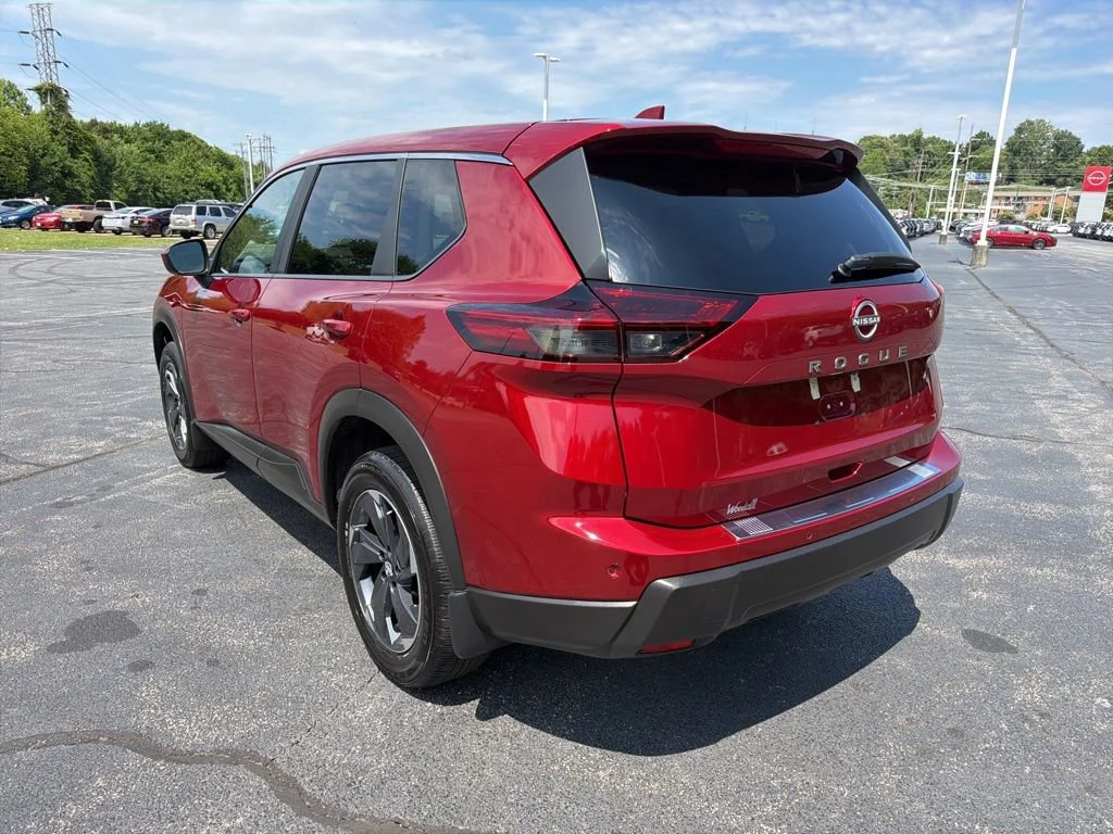 Used 2025 Red Nissan SV image 3
